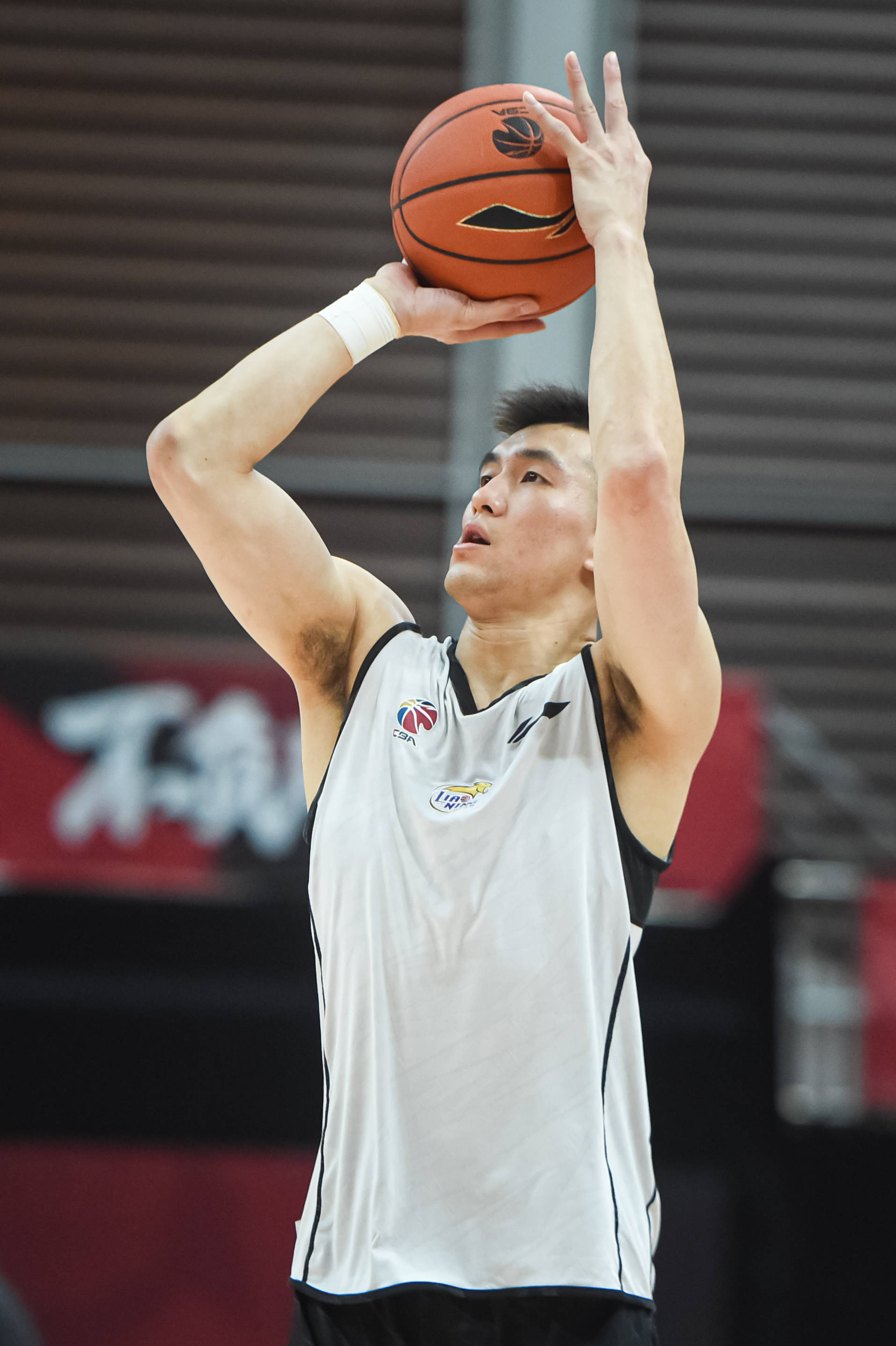 佩杜拉：尤里-阿尔贝托转会费降至2500万欧，但罗马没有进展（佩杜拉：尤里-阿尔贝托转会费下调至2500万欧，罗马方面仍无进展）