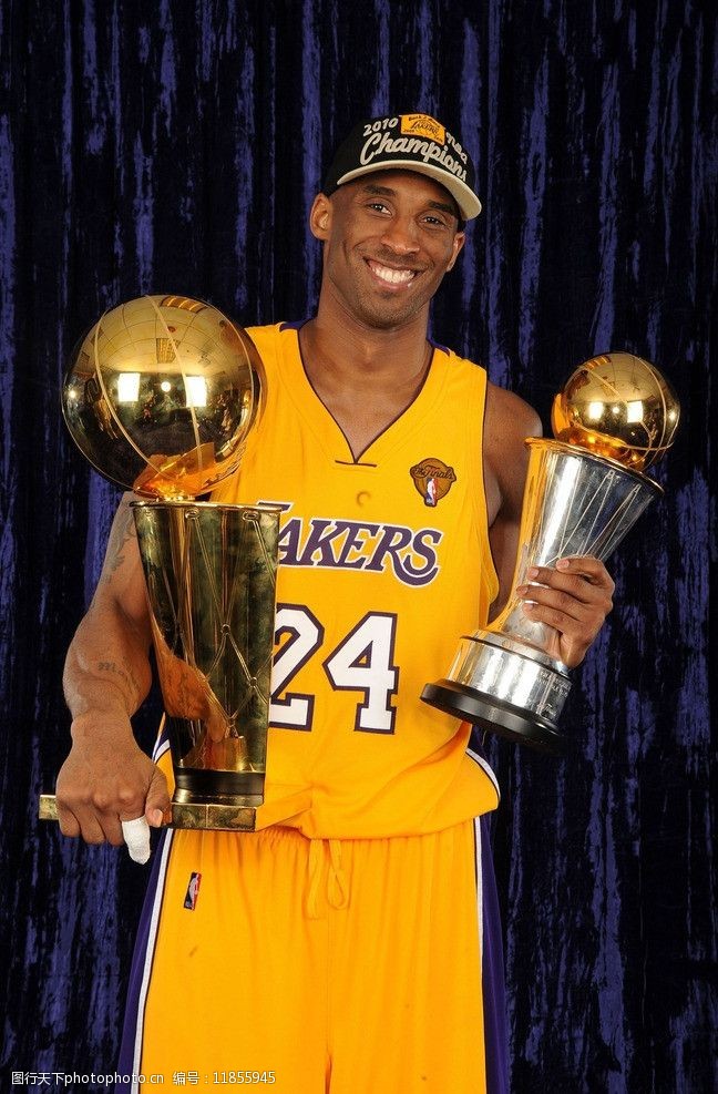 法尔克：纽卡等队曾想引进卡尔，但拜仁抢先与球员完成续约（法尔克：纽卡等队追求卡尔，拜仁率先与其续约）