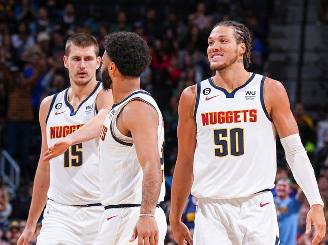 奥尔莫进球的艺术作品：26次传球，巴萨团队配合的巅峰演绎（26次传递铸就奥尔莫神作：巴萨团队配合的极致呈现）