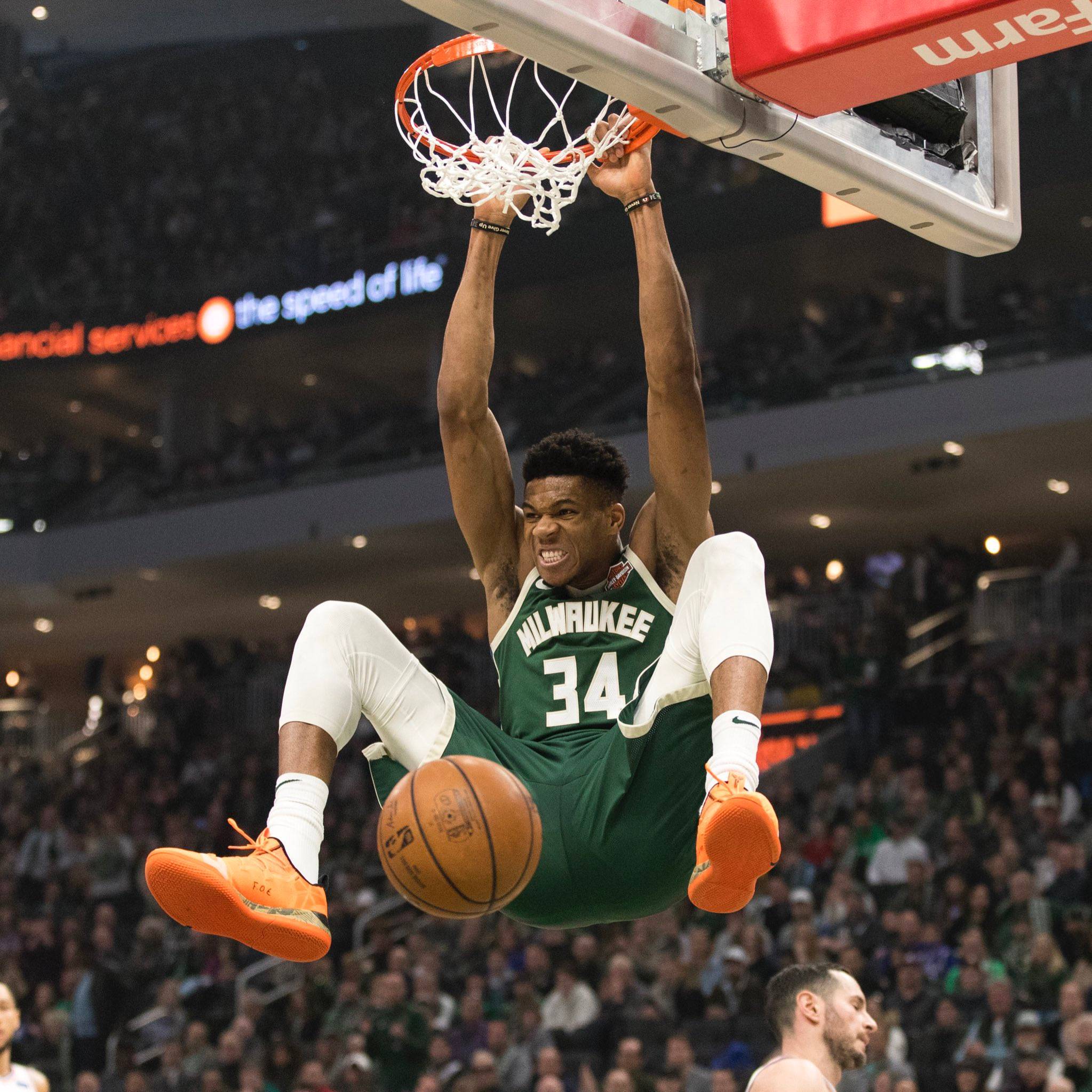 博洛尼亚游击战力强劲，主场反弹值得期待，帕尔马客场表现波动较大（博洛尼亚战力强劲，主场回暖可期，帕尔马客战起伏明显）